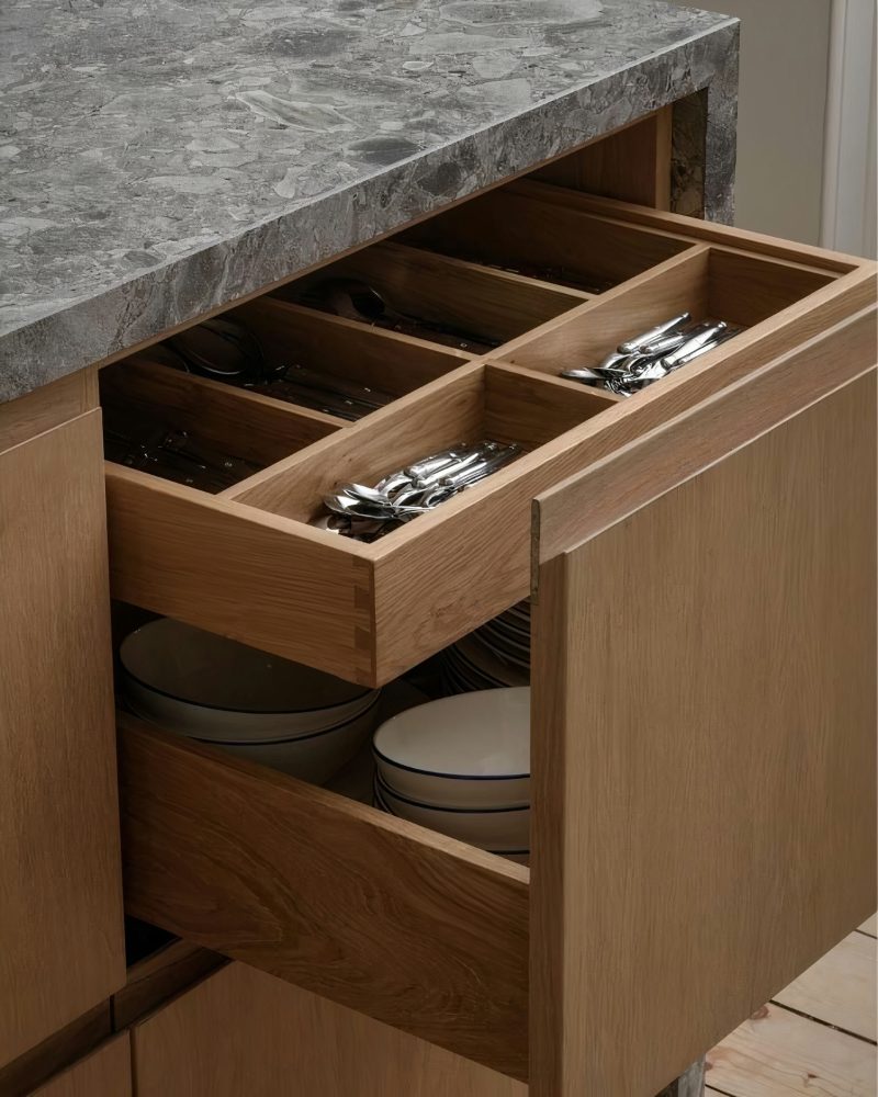 Beveled edge drawer