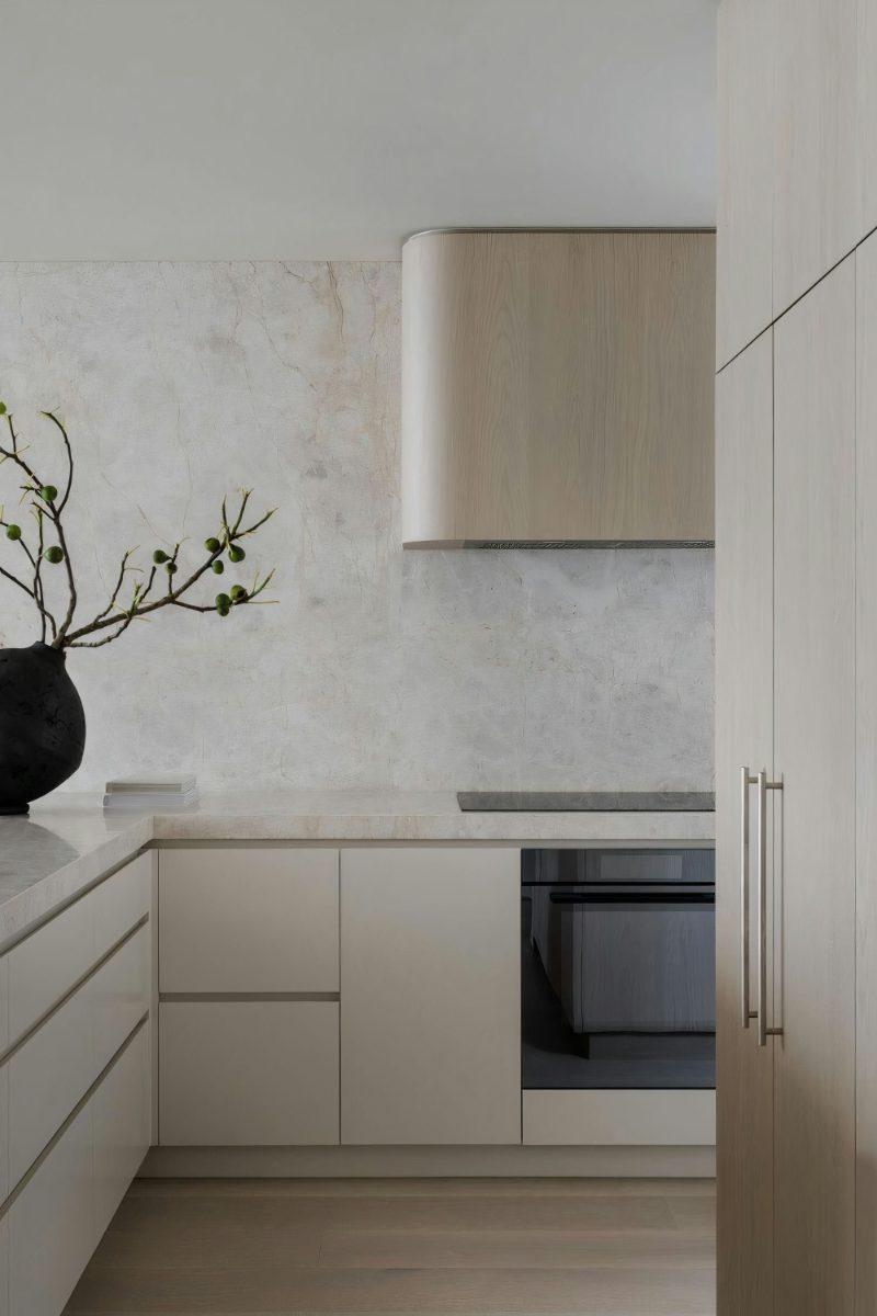 Plaster range hood in kitchen design