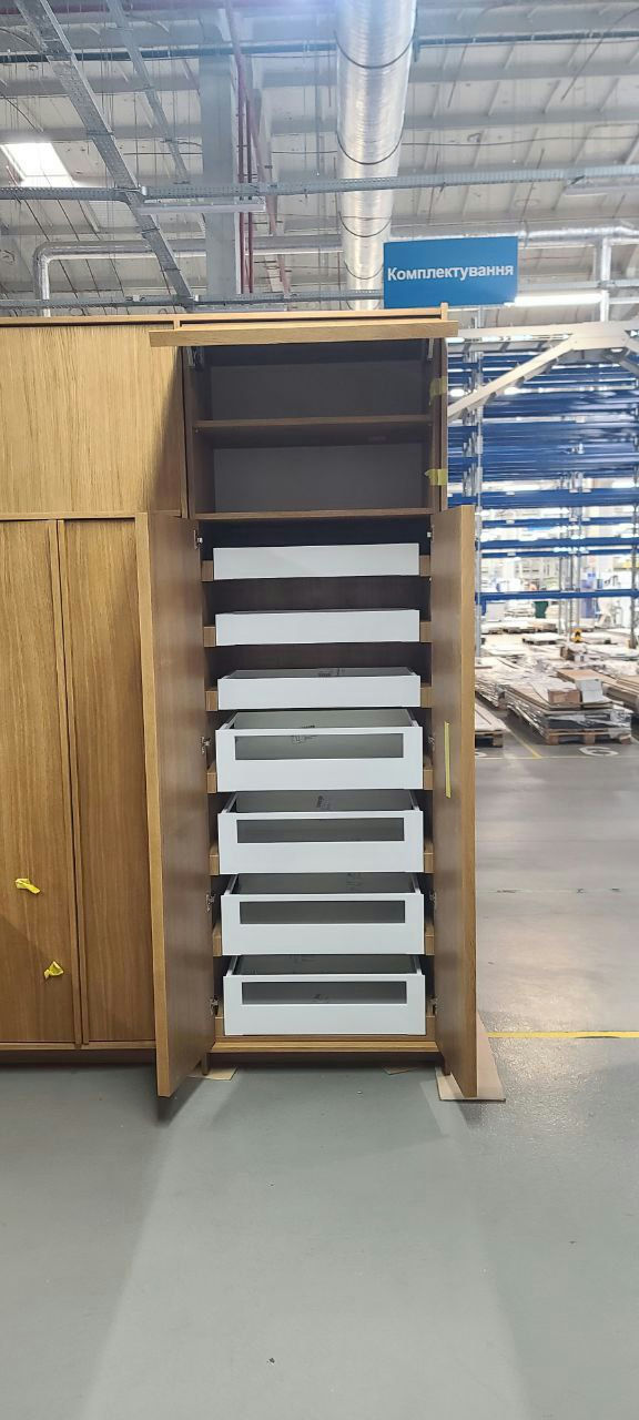 Inner drawers