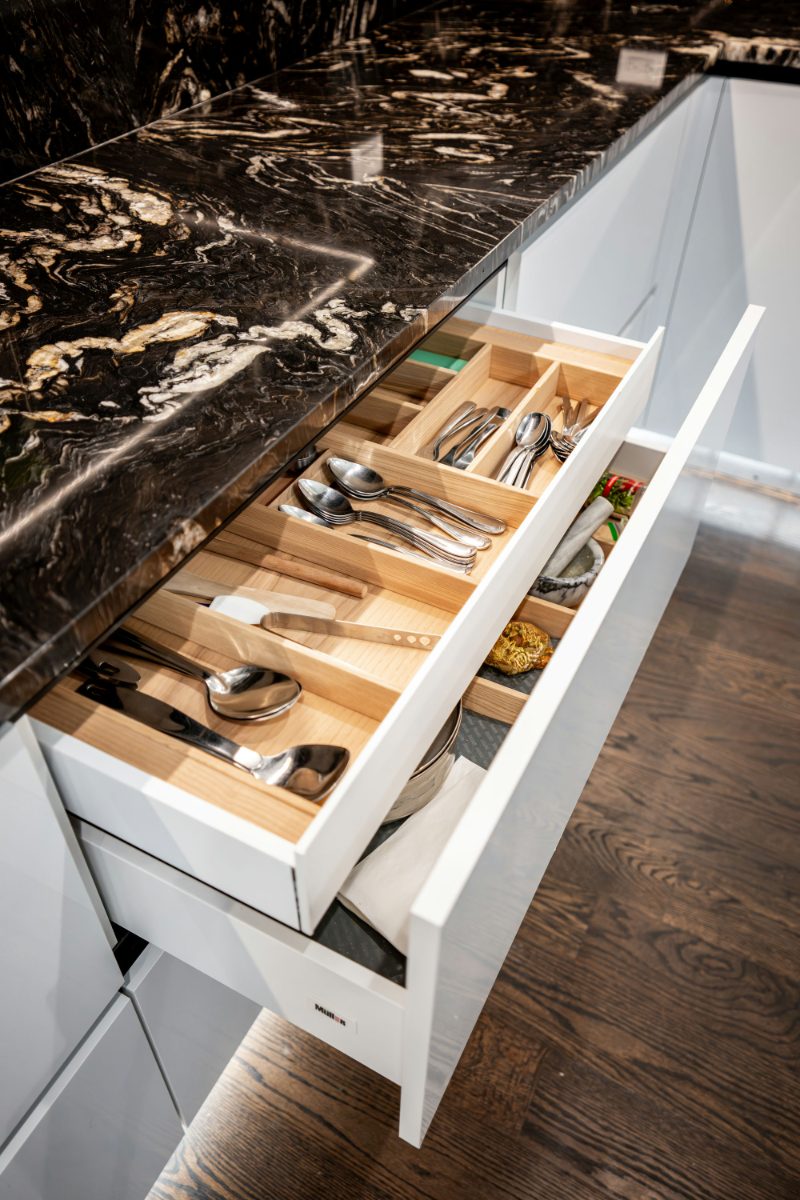 Inner drawers