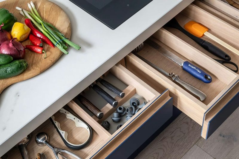 Wooden cutlery tray organizer
