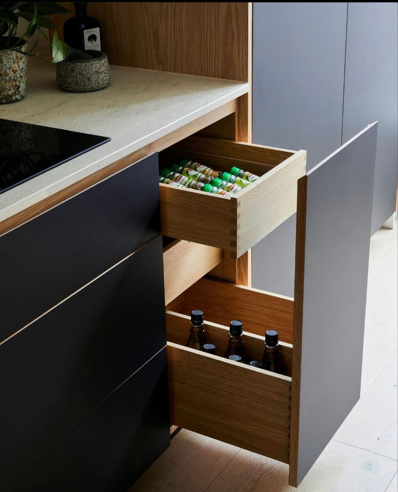 Dovetail drawer