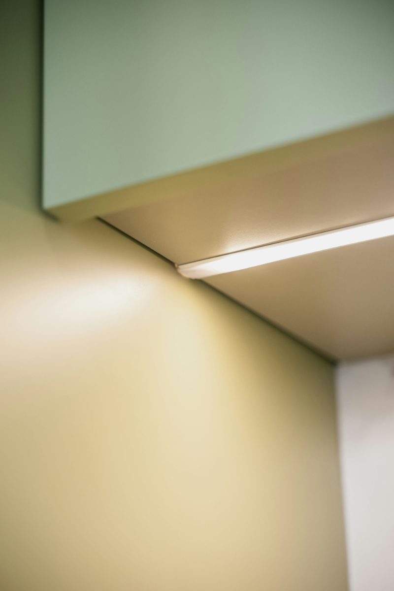 Under-cabinet LED lighting