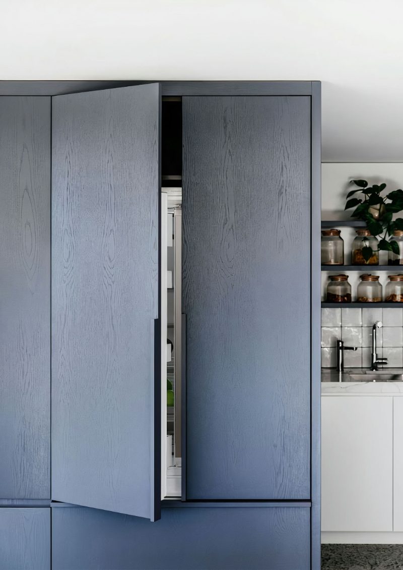 Panel-ready refrigerator