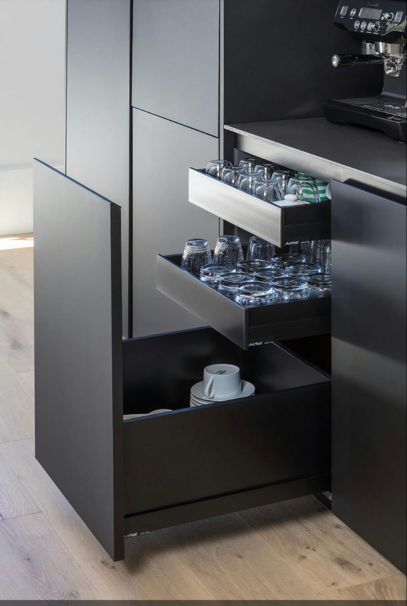 Inner drawers
