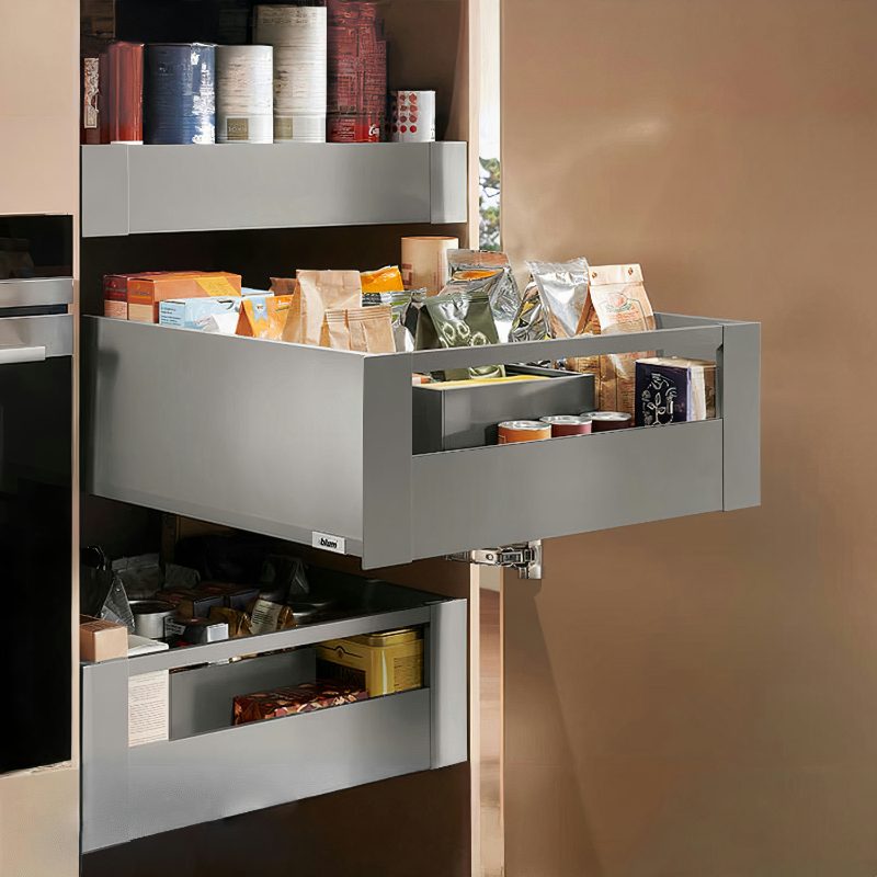 Metal drawer