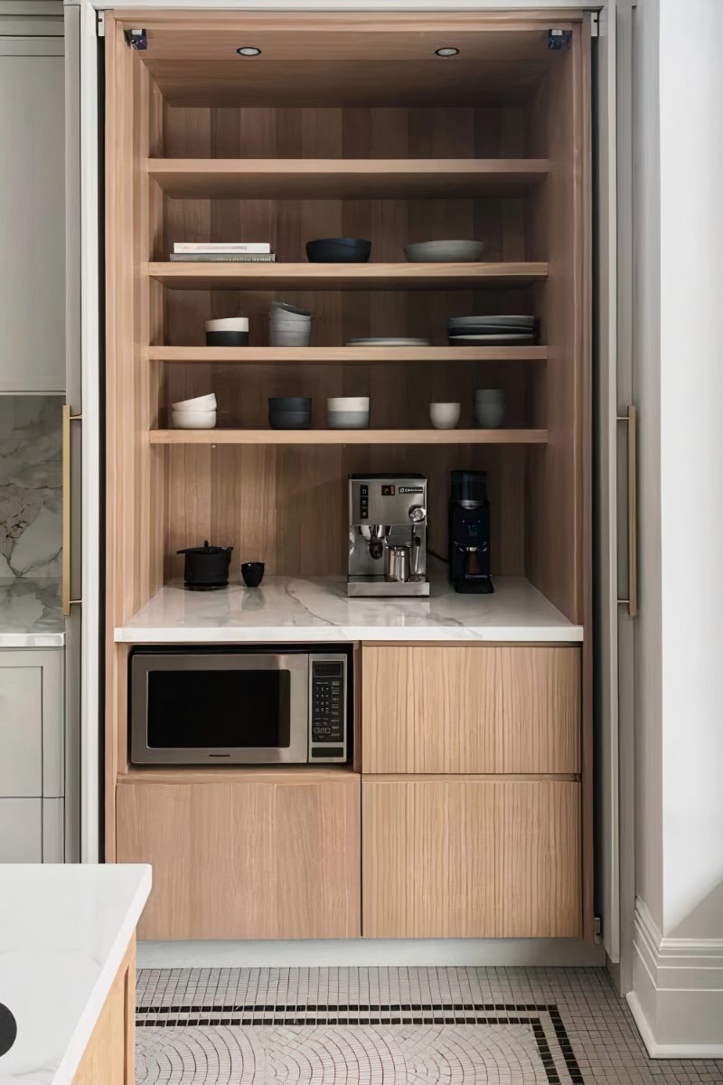 Appliance garage