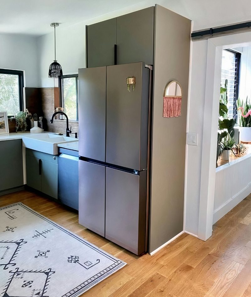 Counter-depth refrigerator