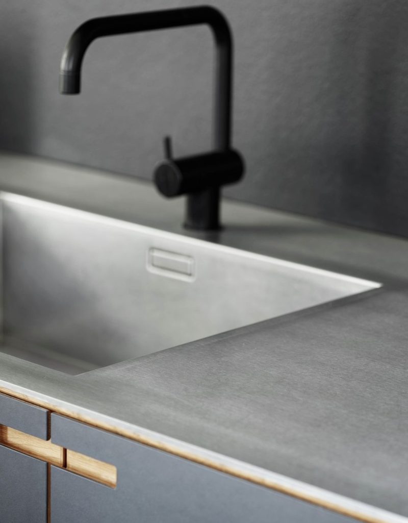 Stainless steel countertop
