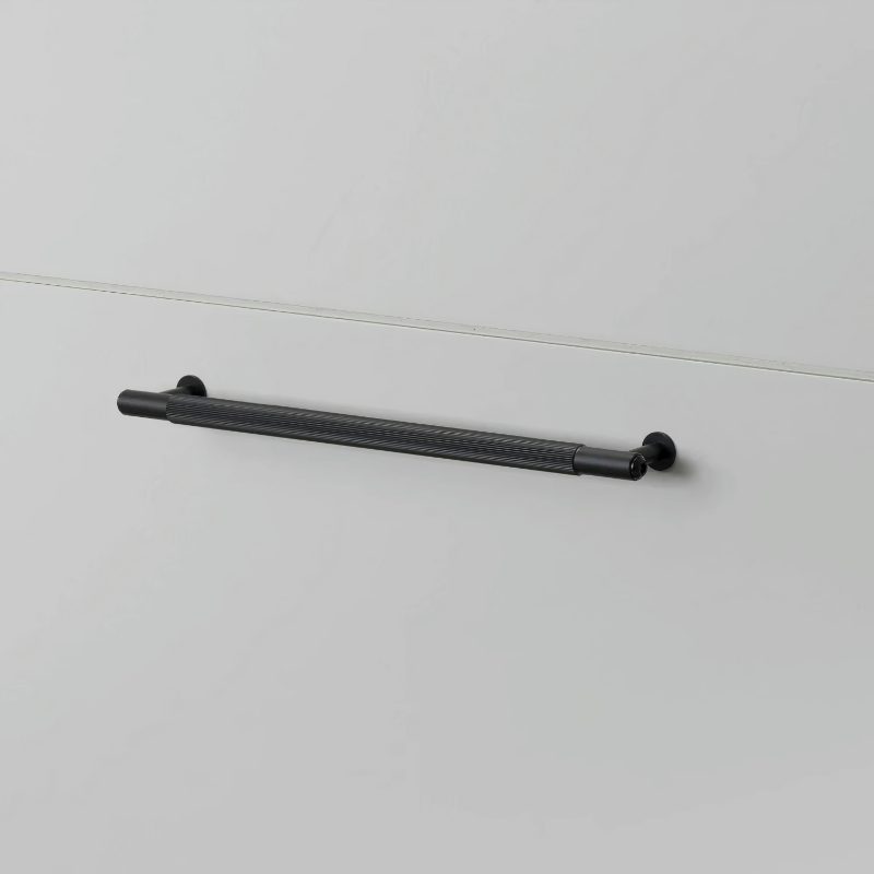 Metal handle