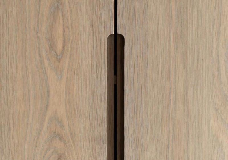 Cutout handle