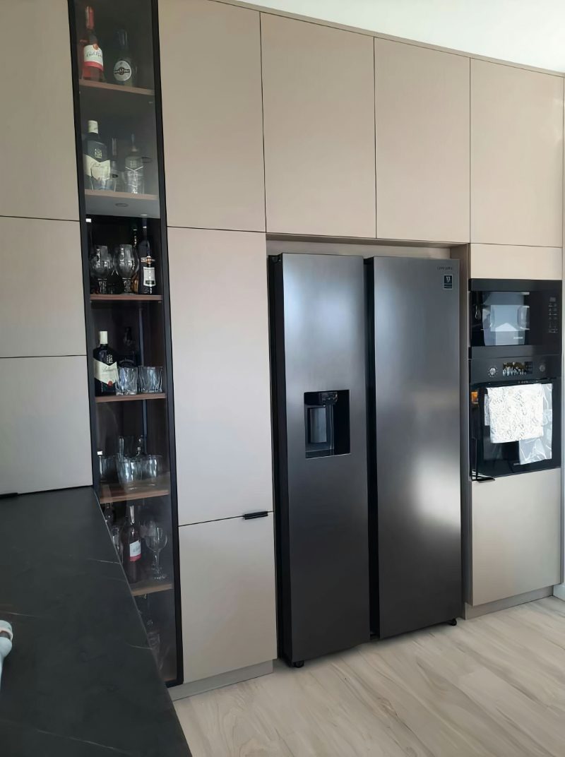 Counter-depth refrigerator