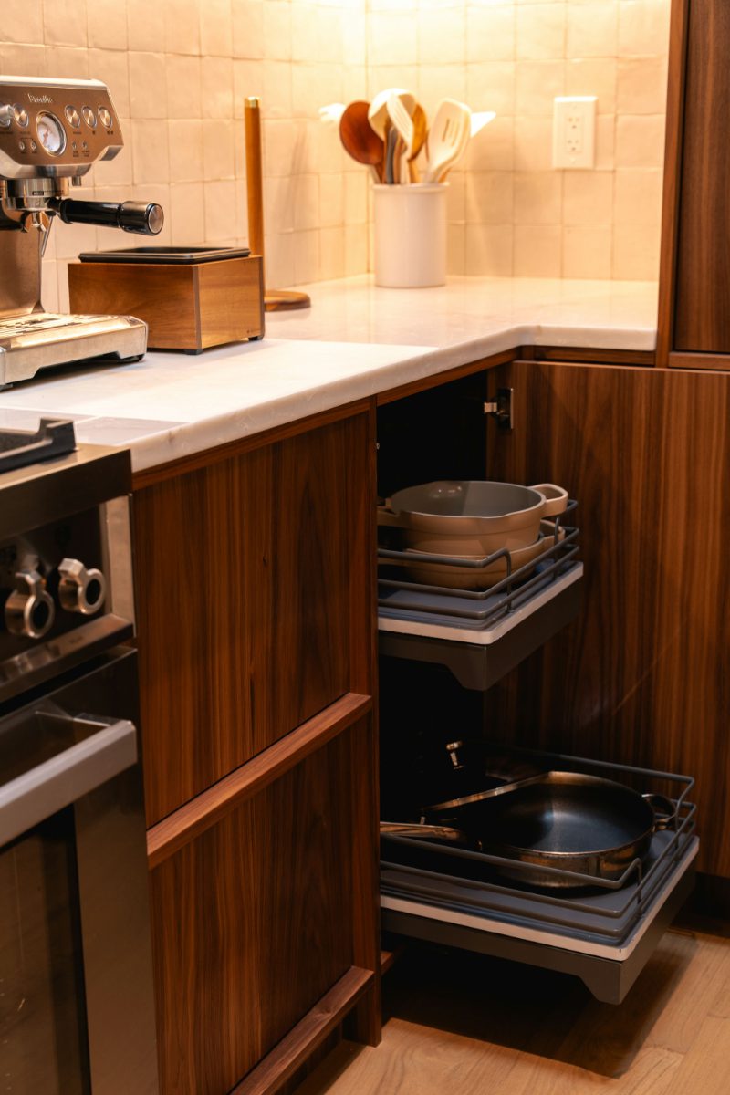Vibo Corner Pull-Out