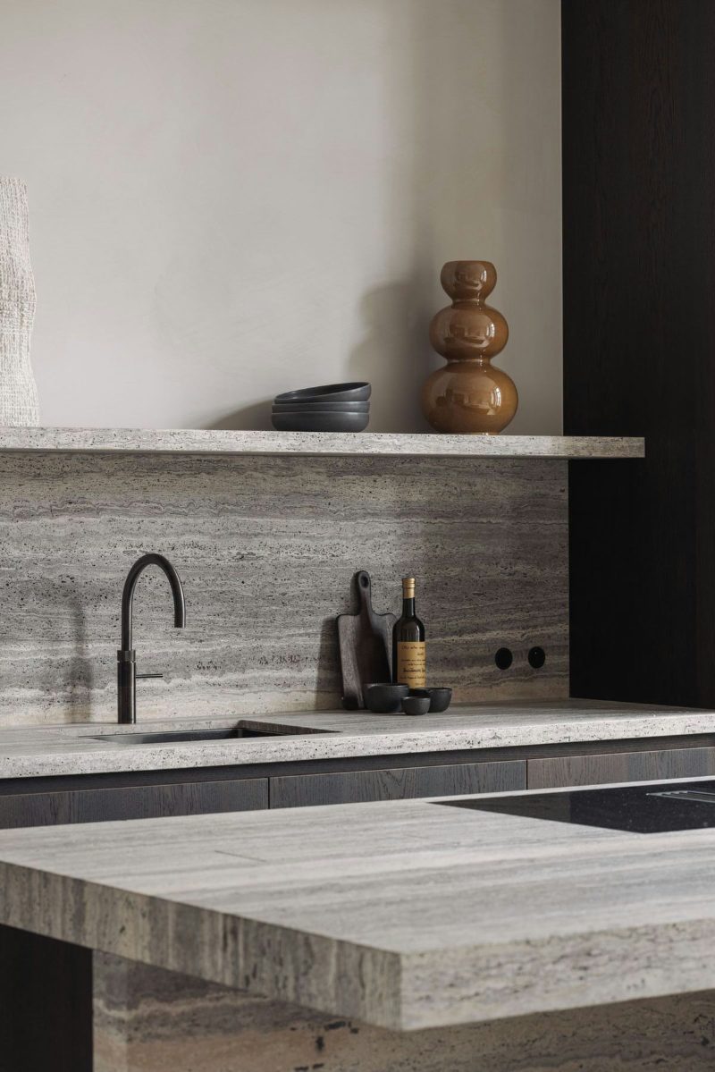 Outlets in the kitchen design
