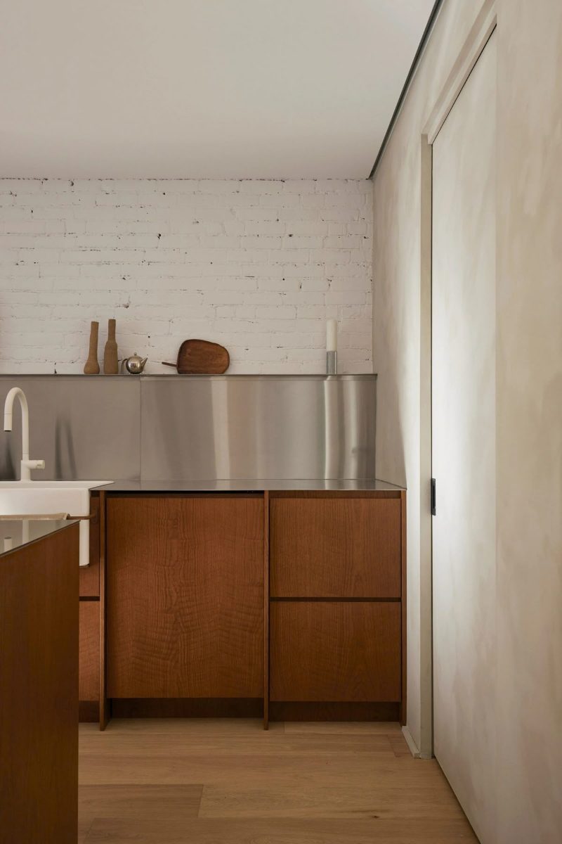 Stainless steel countertop 