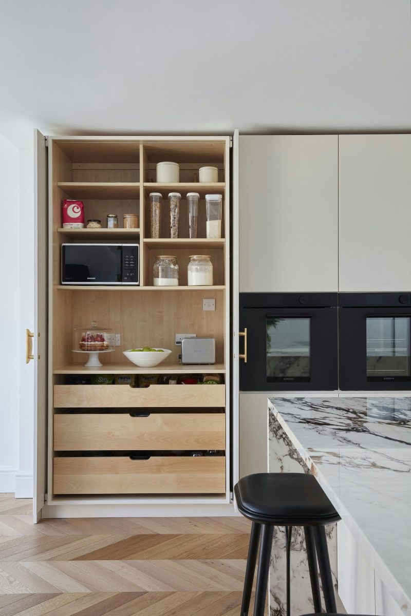 Built-in microwave