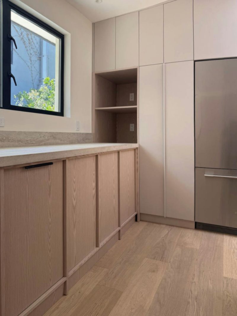 Santa Monica oak Japandi kitchen