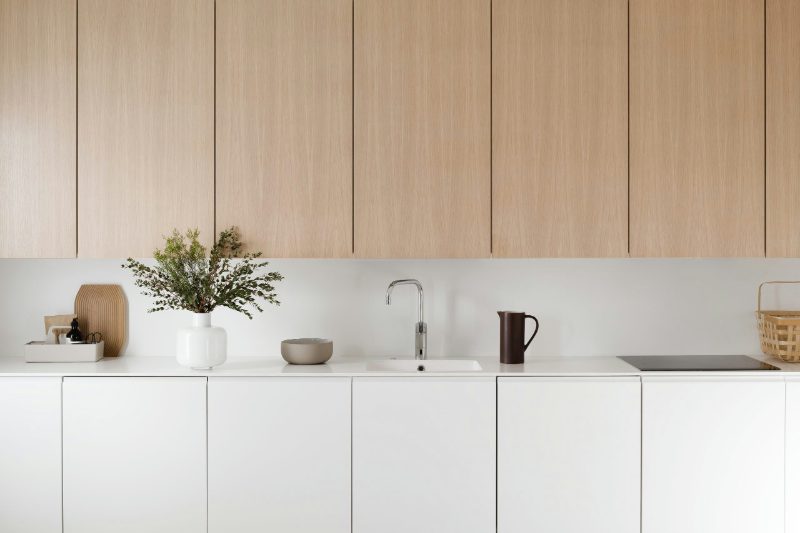 Rift oak kitchen