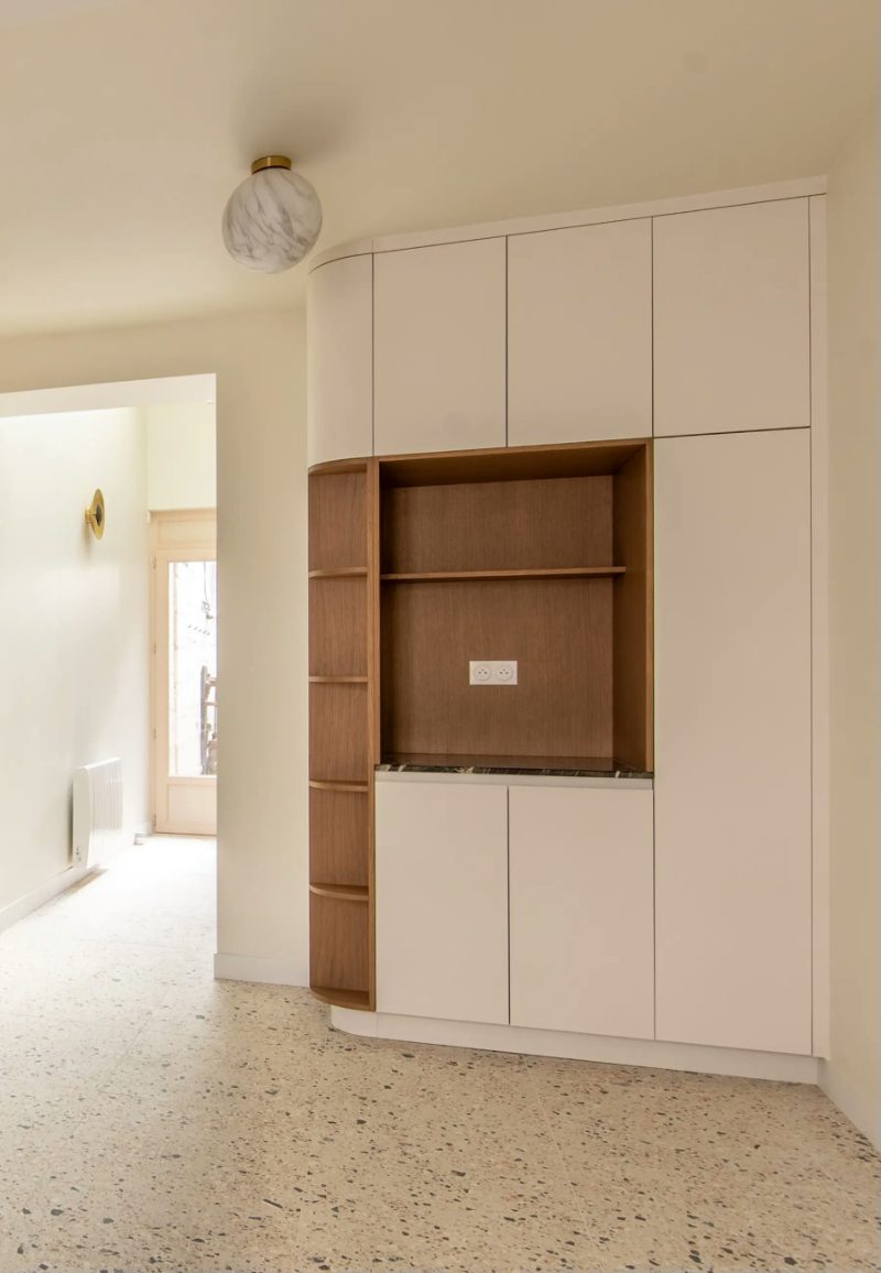 Minimalist Kitchen In the Loire Valley