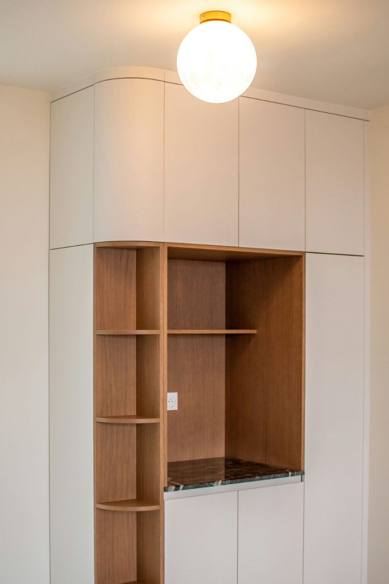 Minimalist Kitchen In the Loire Valley